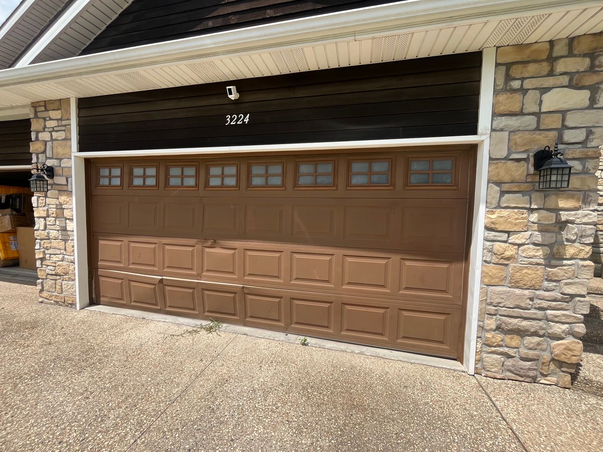 Garage Door Installation for Ollies Garage Doors in Ash Grove, MO