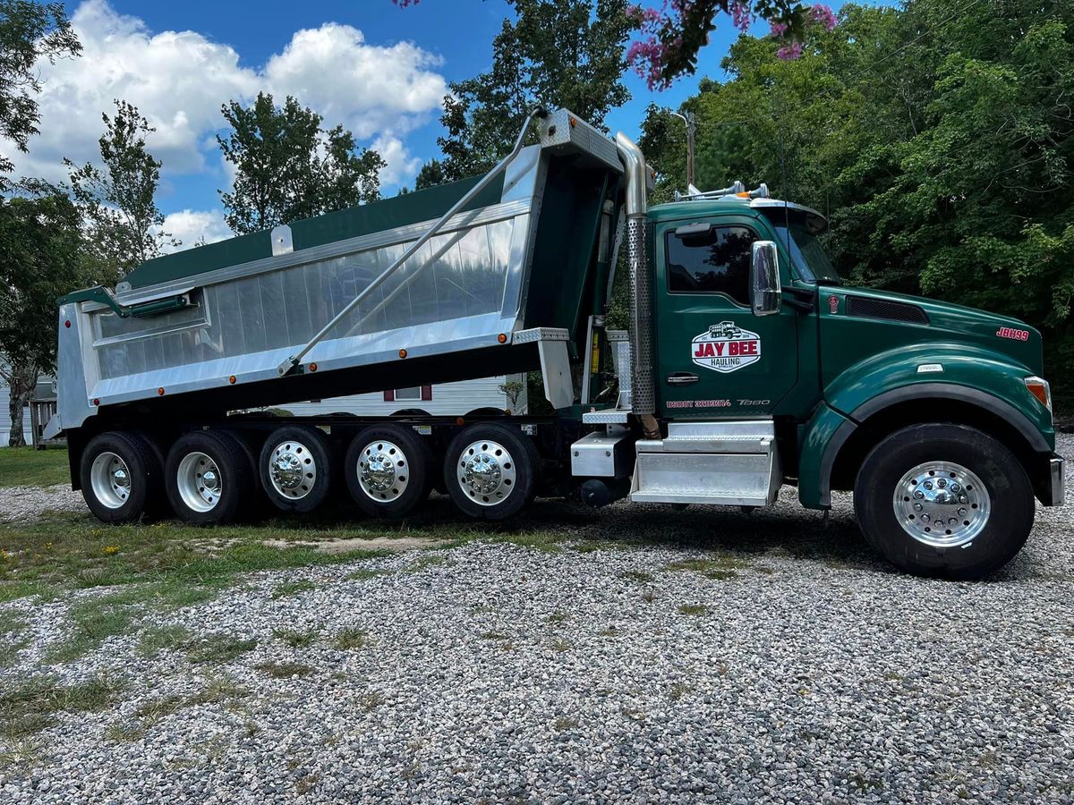 Truck Washing for Superior Xterior Pressure Wash LLC in Raleigh, North Carolina