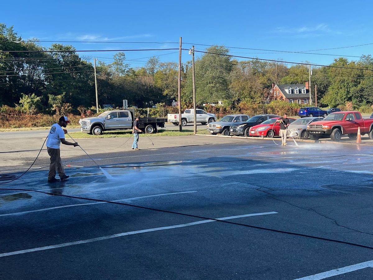 Parking Lot and Parking Garage Cleaning Services for Payne's Pavement Marking LLC in New Baltimore, VA