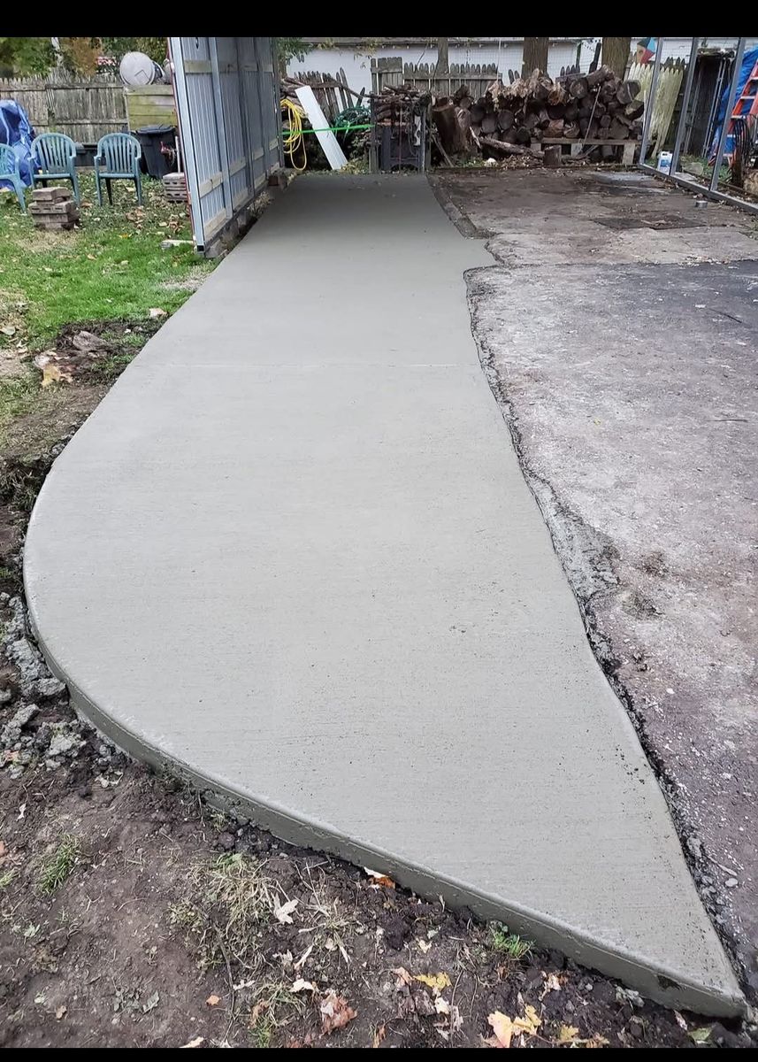 Driveways, Patios, Sidewalks, Firepits for Custom Concrete Enterprises in Springfield, IL