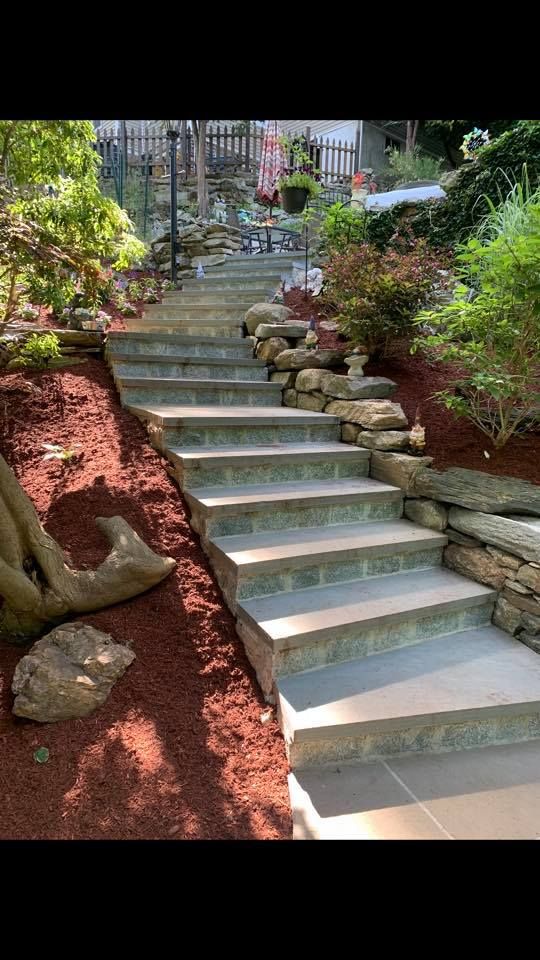 Patio Design & Construction for Zaldivar’s Lawn Care INC  in Peekskill, NY