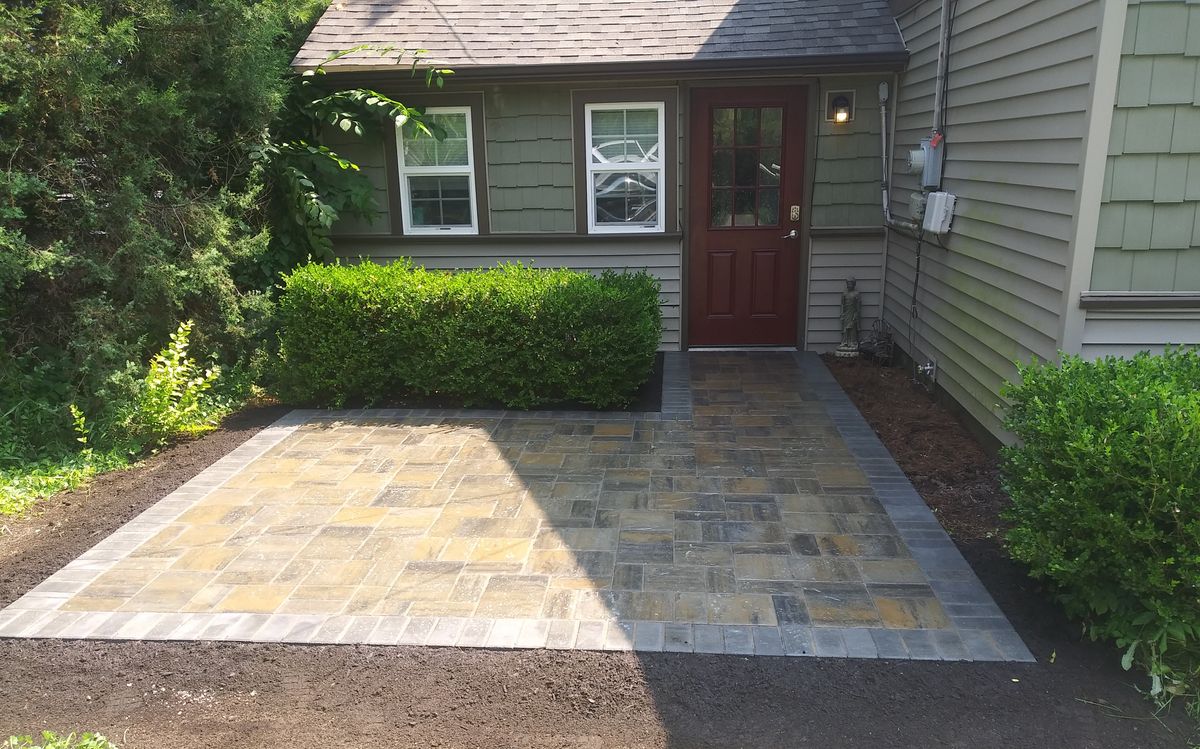 Paver Maintenance, Repair, Re-Sand, & Power Wash for Humphries Hardscape - Pavers and Landscaping in Wyandotte, MI