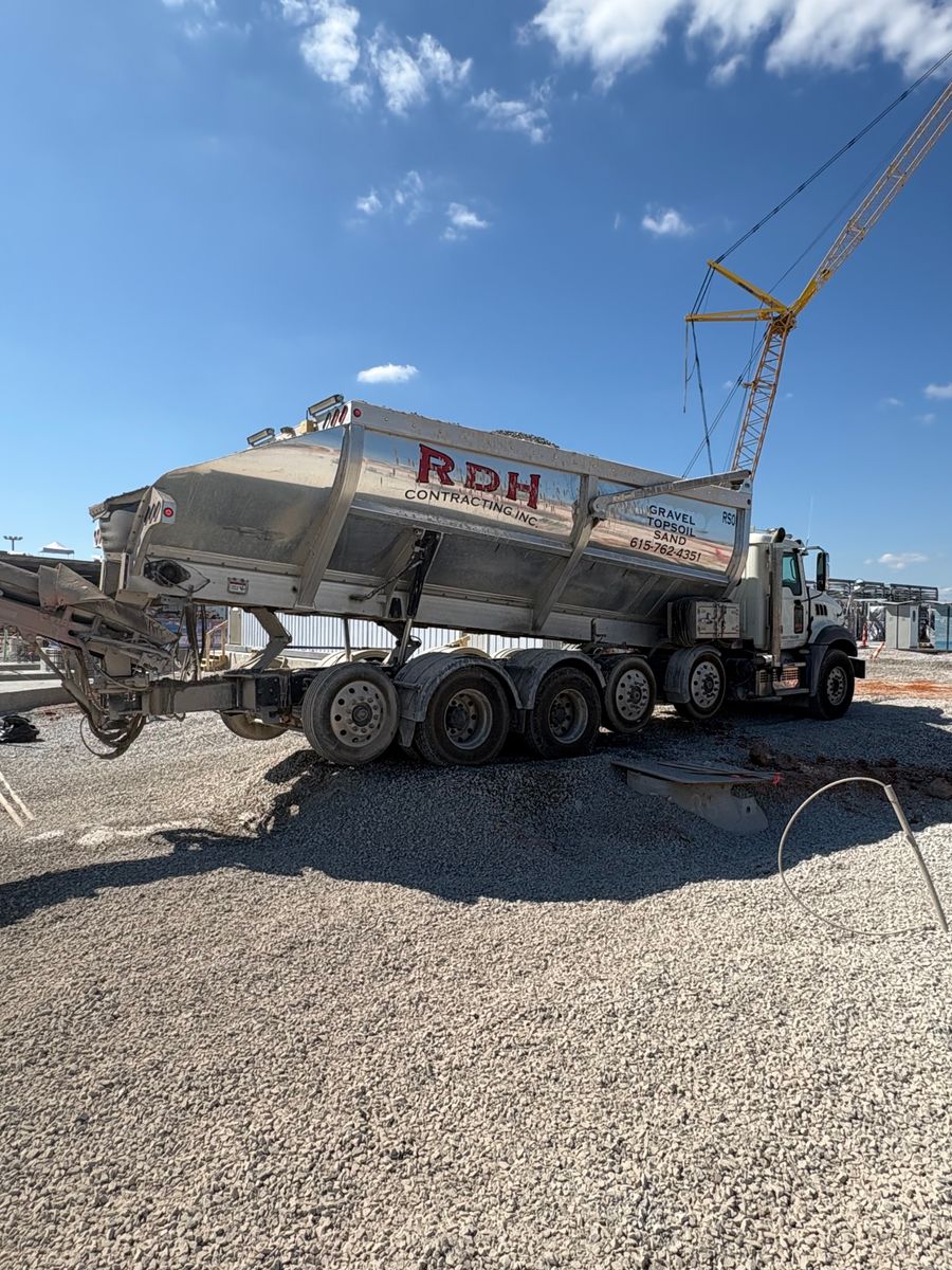 Gravel Hauling for RDH Contracting in Goodlettsville, TN