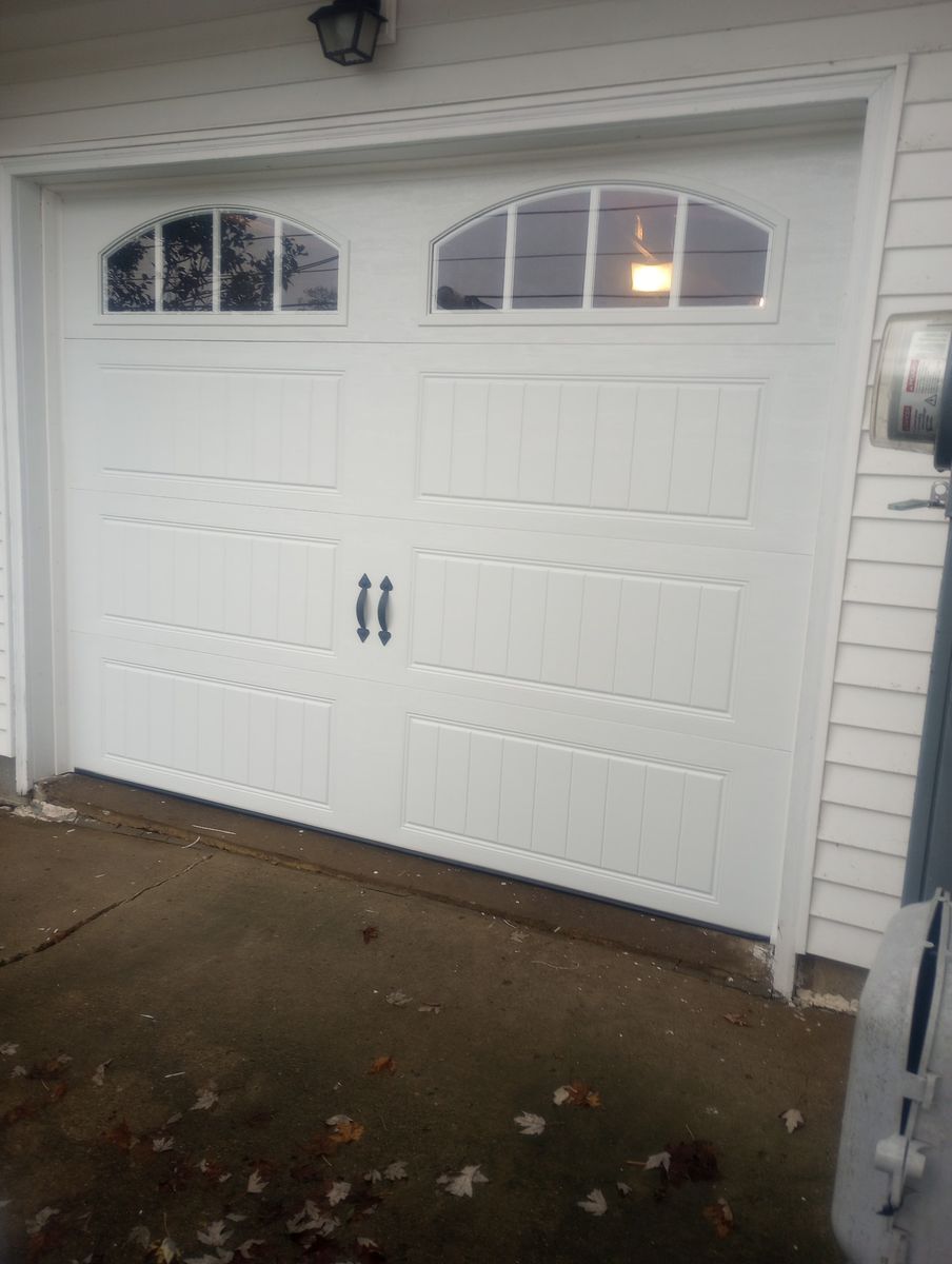 Residential Garage Doors for My Garage Door Company in Athens County, OH