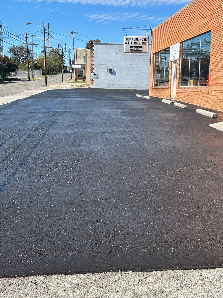 Sealcoating for James R Carter Paving in Roanoke, VA