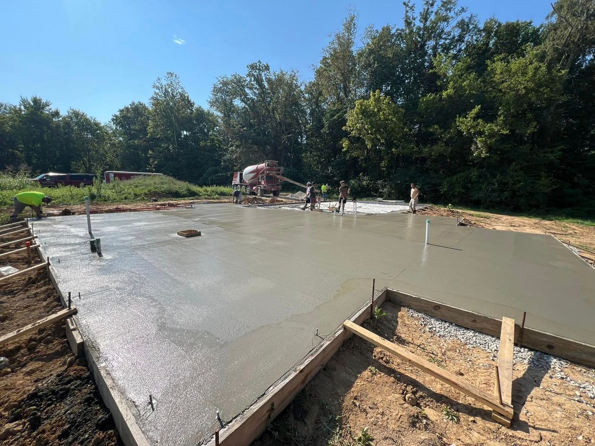 Concrete Slab Construction for Whitfield Concrete Construction in Solsberry, IN