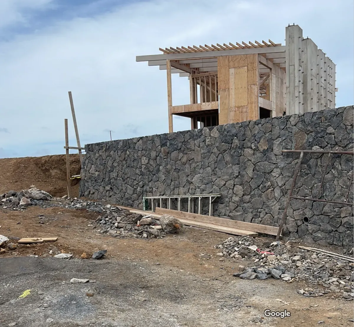 Rock Walls for Savou Landscape & Masonry LLC  in Maui, HI