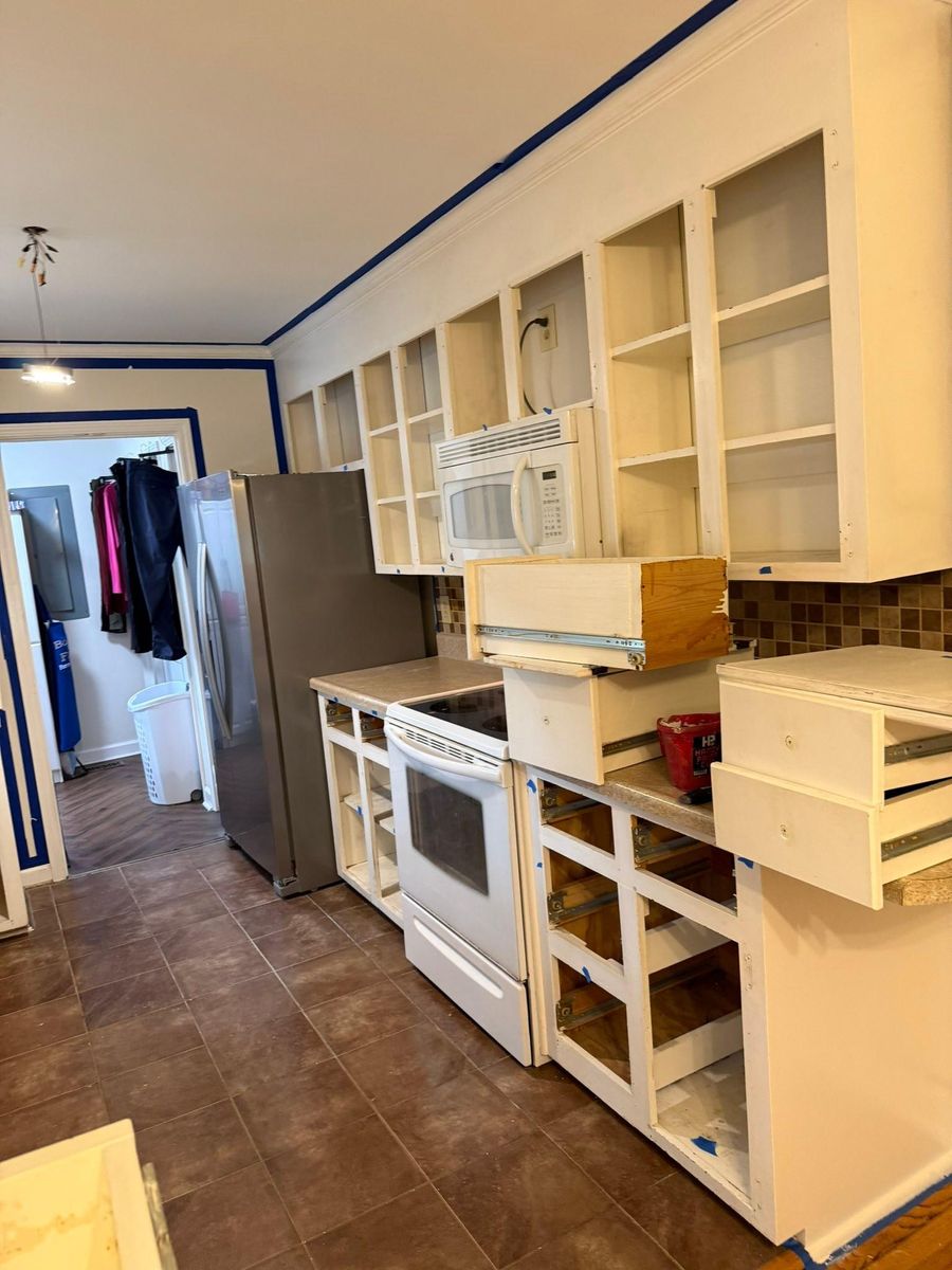 Kitchen and Cabinet Refinishing for Make It Happen Painting LLC in Lamar, SC