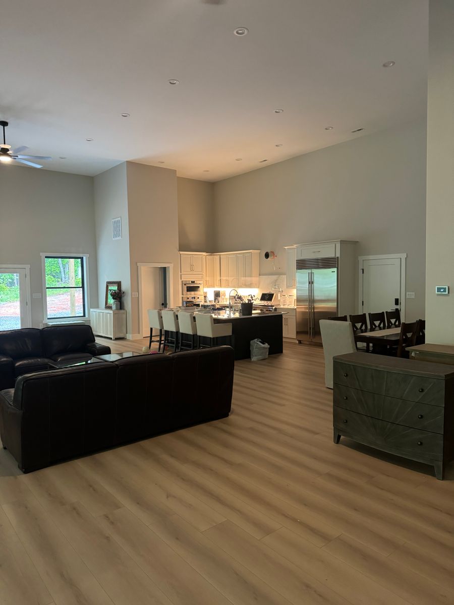 Custom Homes for Ridgeline Construction in Hiddenite, NC