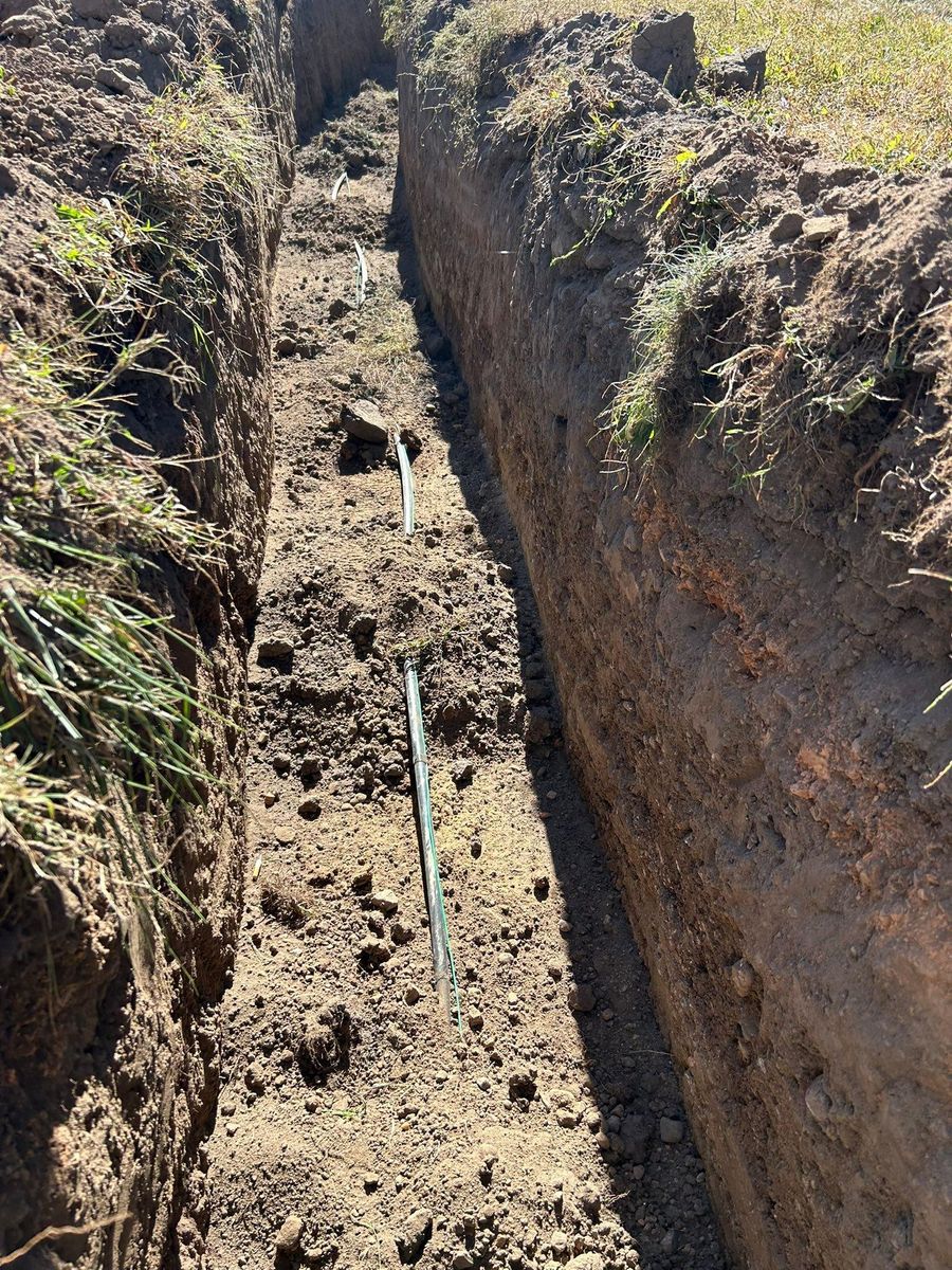 Trenching for Mike Wilcoxson Excavating & Well Drilling in Pierceton,  IN