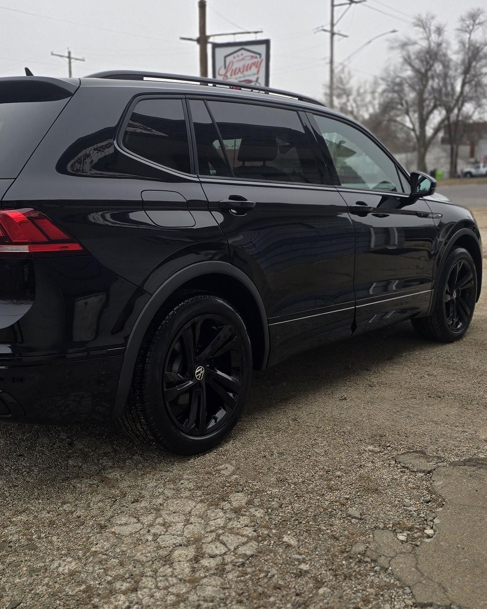 Full Detail Service for Luxury Auto Detail in Peoria, IL