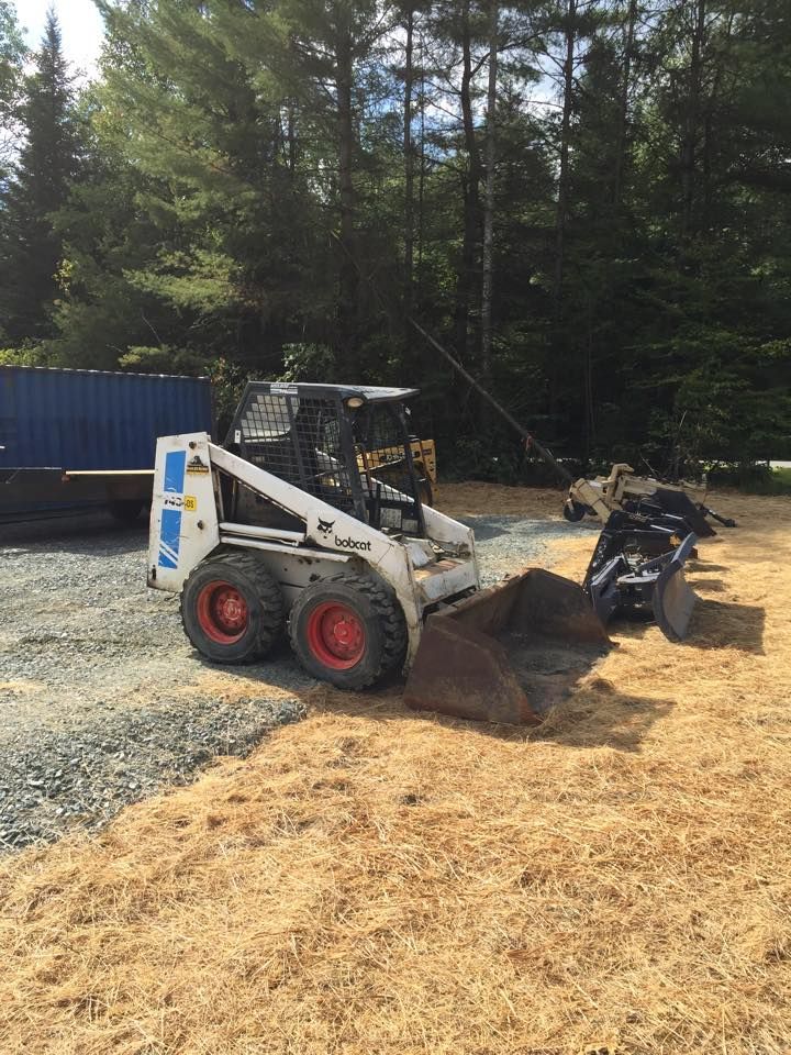 2015 Massey Ferguson 1734e 4x4 Compact Tractor for  in Northumberland, NH