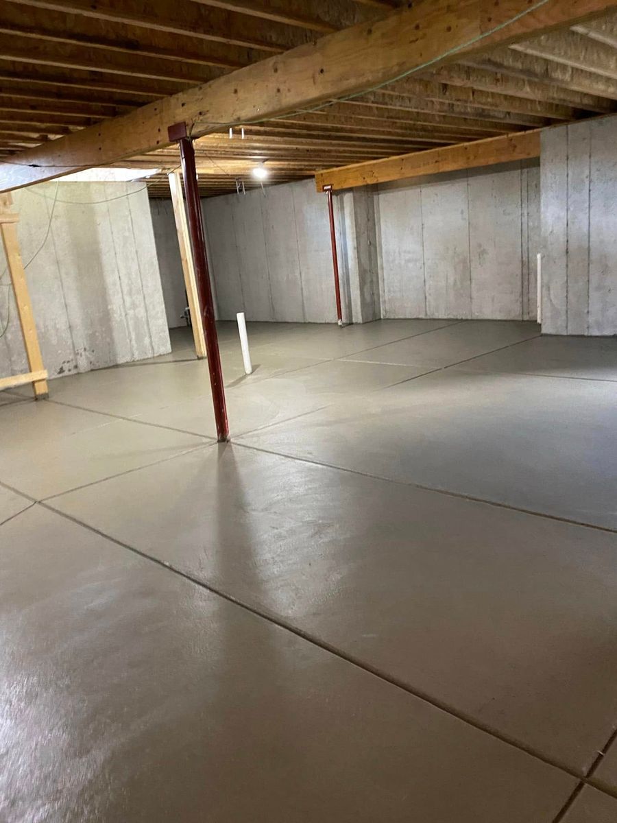 Concrete for MKE Concrete Contractors LLC in Milwaukee, WI