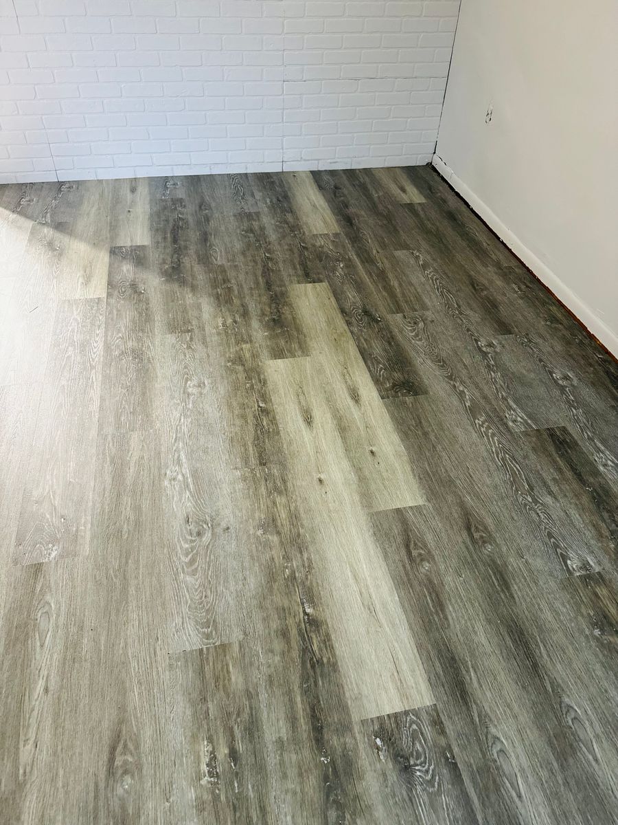 Flooring for Erie Builders & Construction in Sandusky, OH