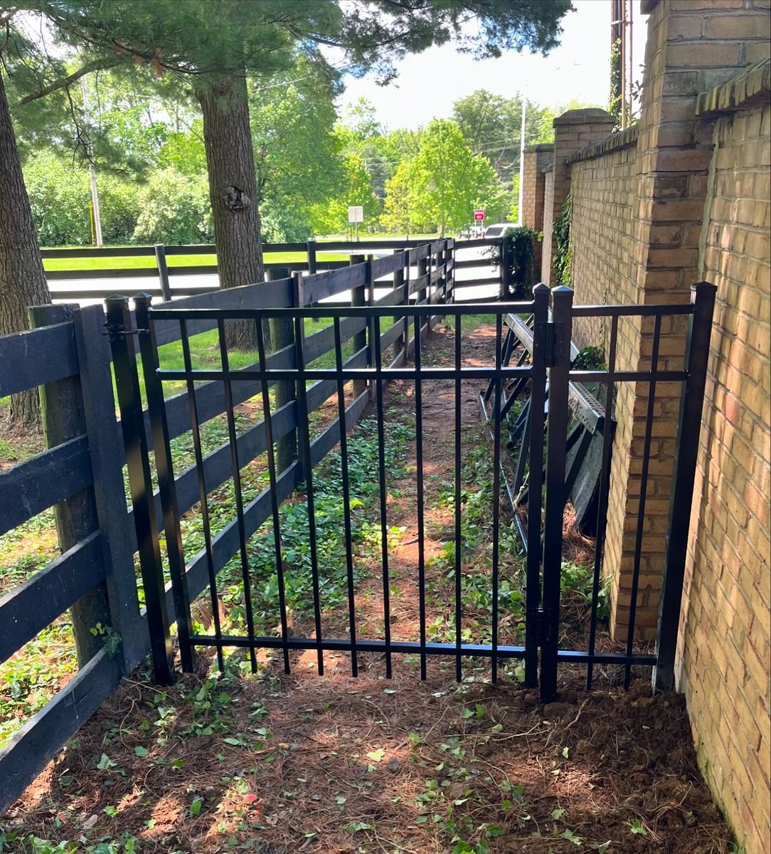 Custom Fence Design for Fairway Fencing in Lexington, KY