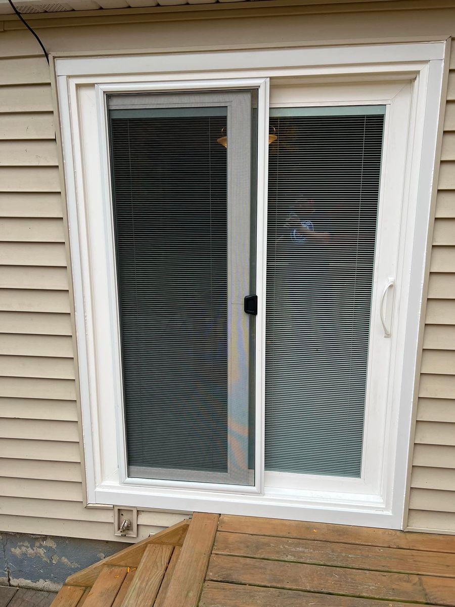 Windows Installation for Rusty Nail Renovations in Flushing,  MI