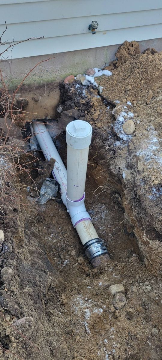 Sewer Line Repair/Install for Nick's Septic And Excavation in Monroe, CT