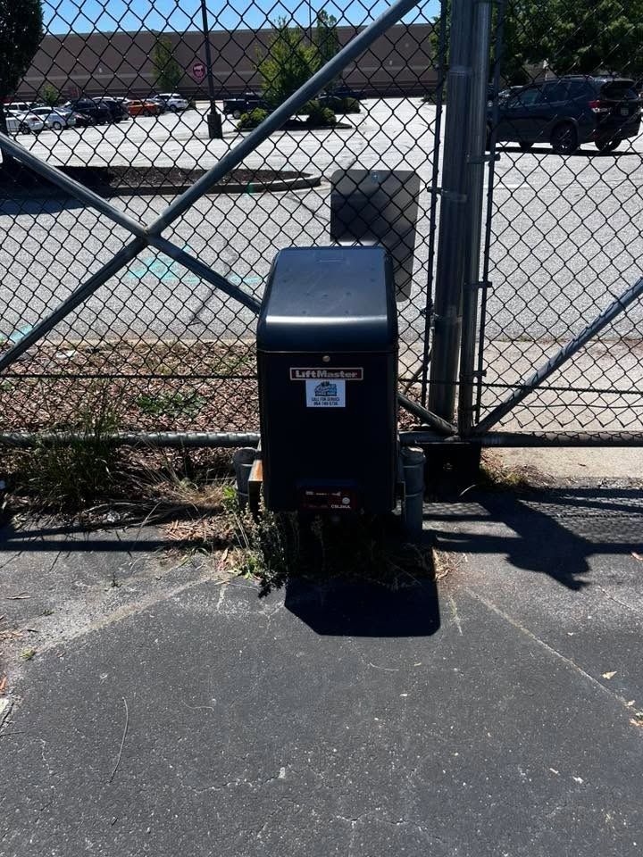 Gate Operator Installation and Repair for Legacy Garage Doors LLC in Townville, SC