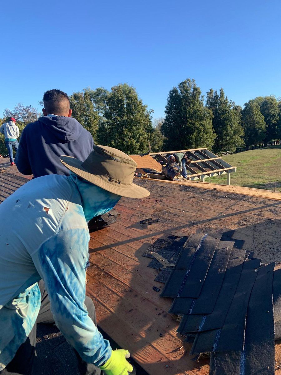 Roofing Replacement for Primetime Roofing & Contracting in Winchester, KY