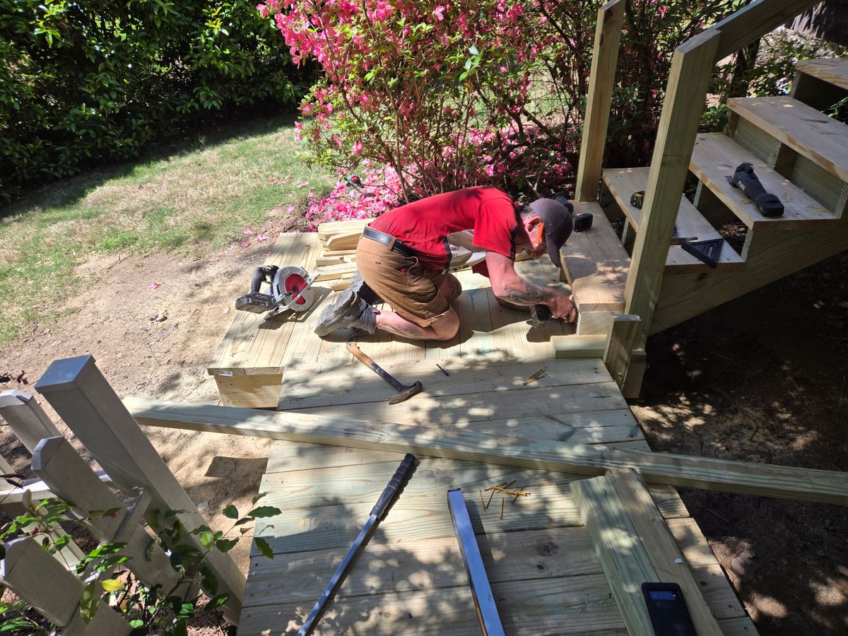 Rotten Wood Replacement for Squeaky Clean Windows Gutters & More in Hoover, AL