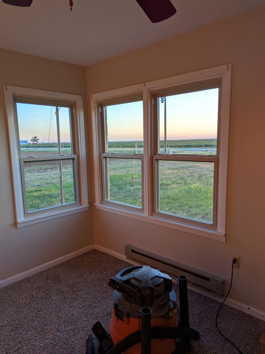 Window Installation for CR Work Window and Door Services LLC in Lubbock, TX