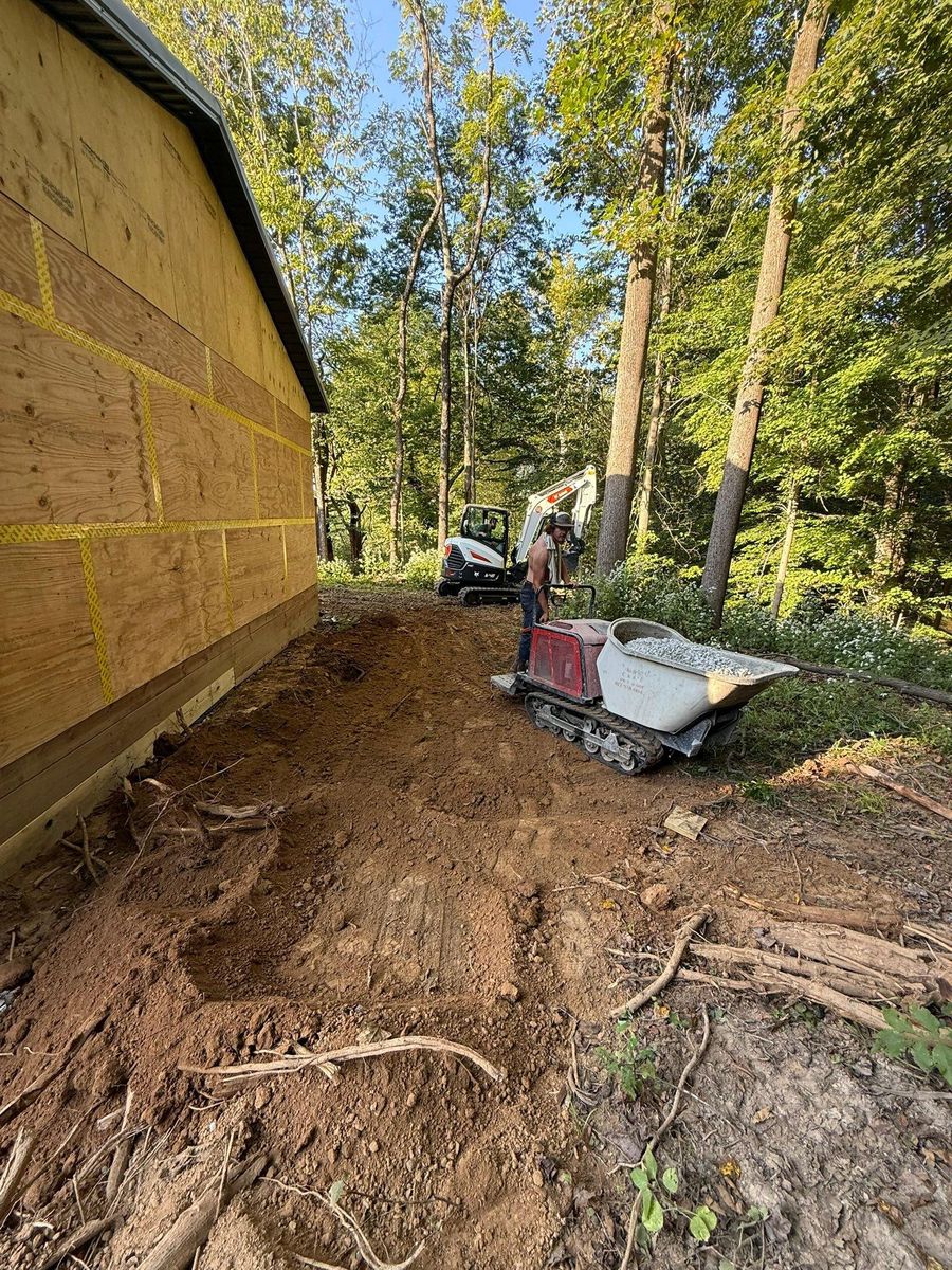 Driveways & Sidewalks for Whitfield Concrete Construction in Solsberry, IN