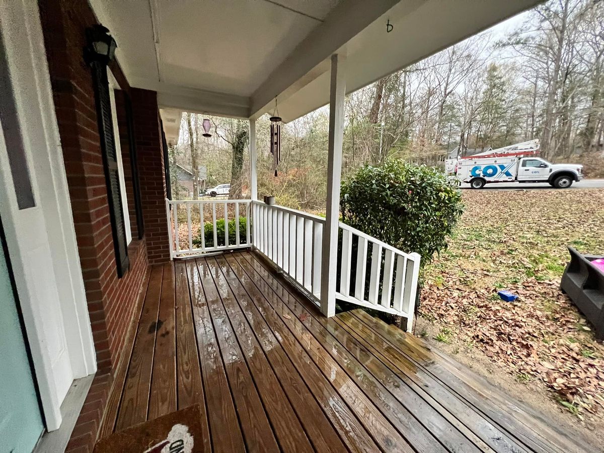 Deck & Patio Cleaning for Adkins Pressure Washing Services LLC in Middle, GA