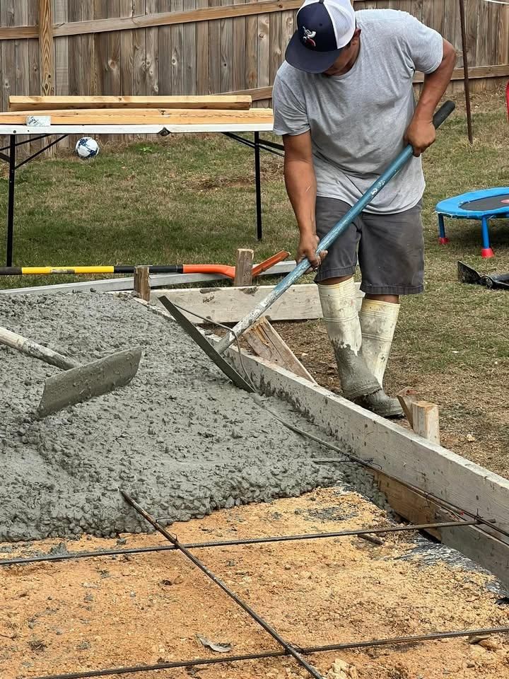 Day Laborer Hourly Rates for King Services in Seguin, TX