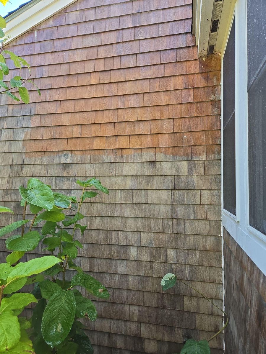 Cedar and Log Home Stain Refinishing for Jalbert Contracting LLC in Alton, NH