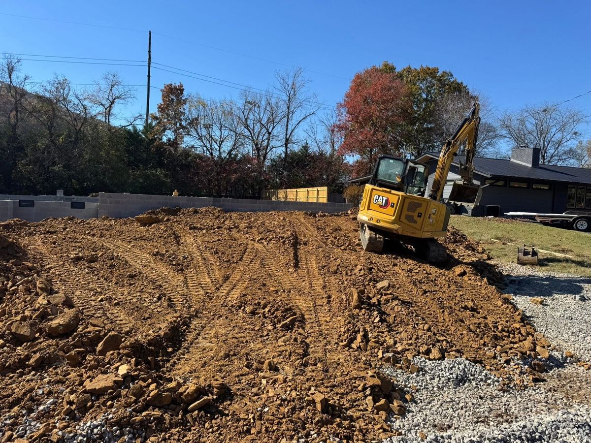 Residential & Commercial Excavation- Footers, Driveways, & Septics for Grasshopper Excavating & Pools in Pigeon Forge, TN