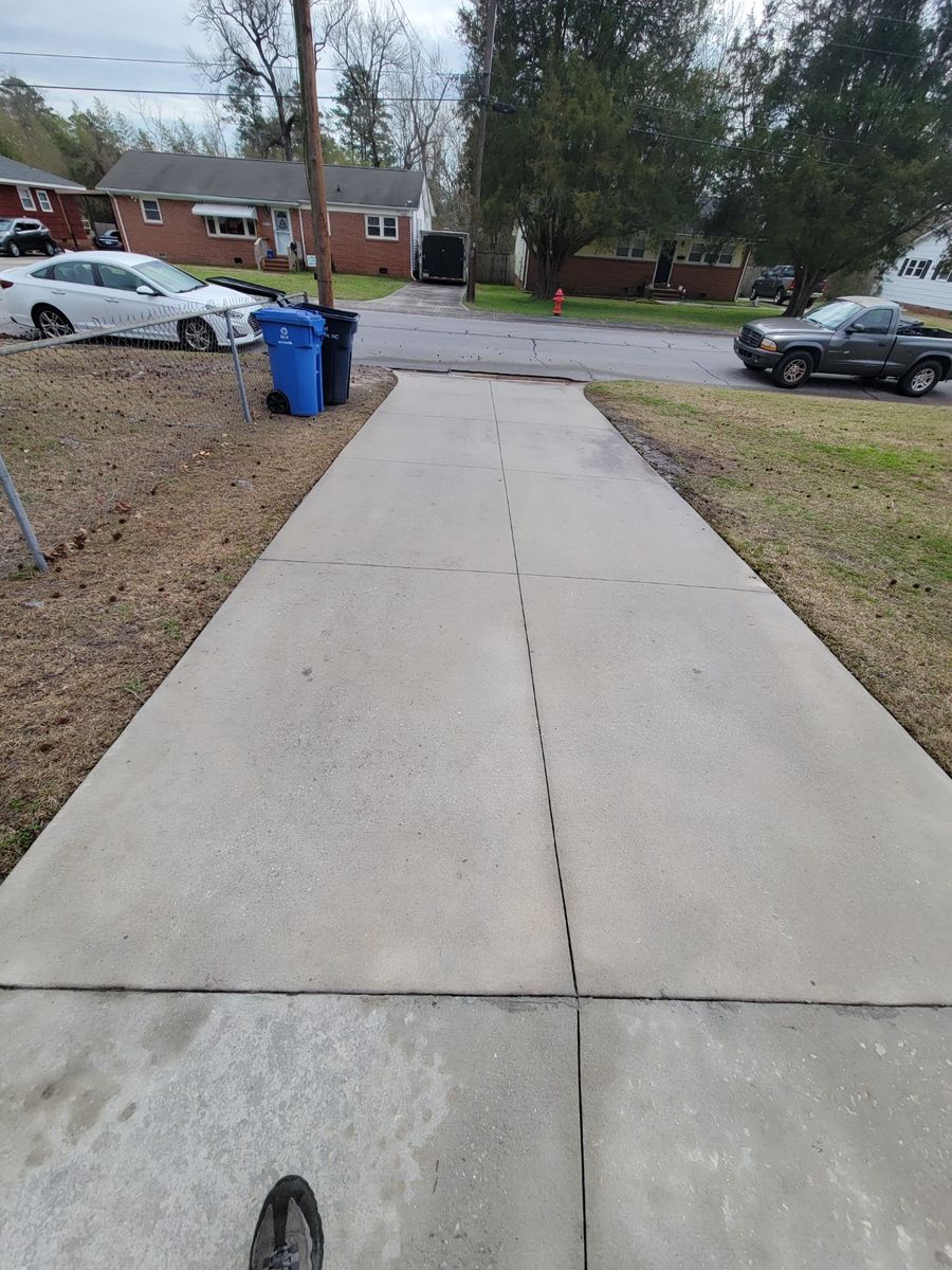 Pressure Washing for A&A Property Maintenance in Jacksonville, NC