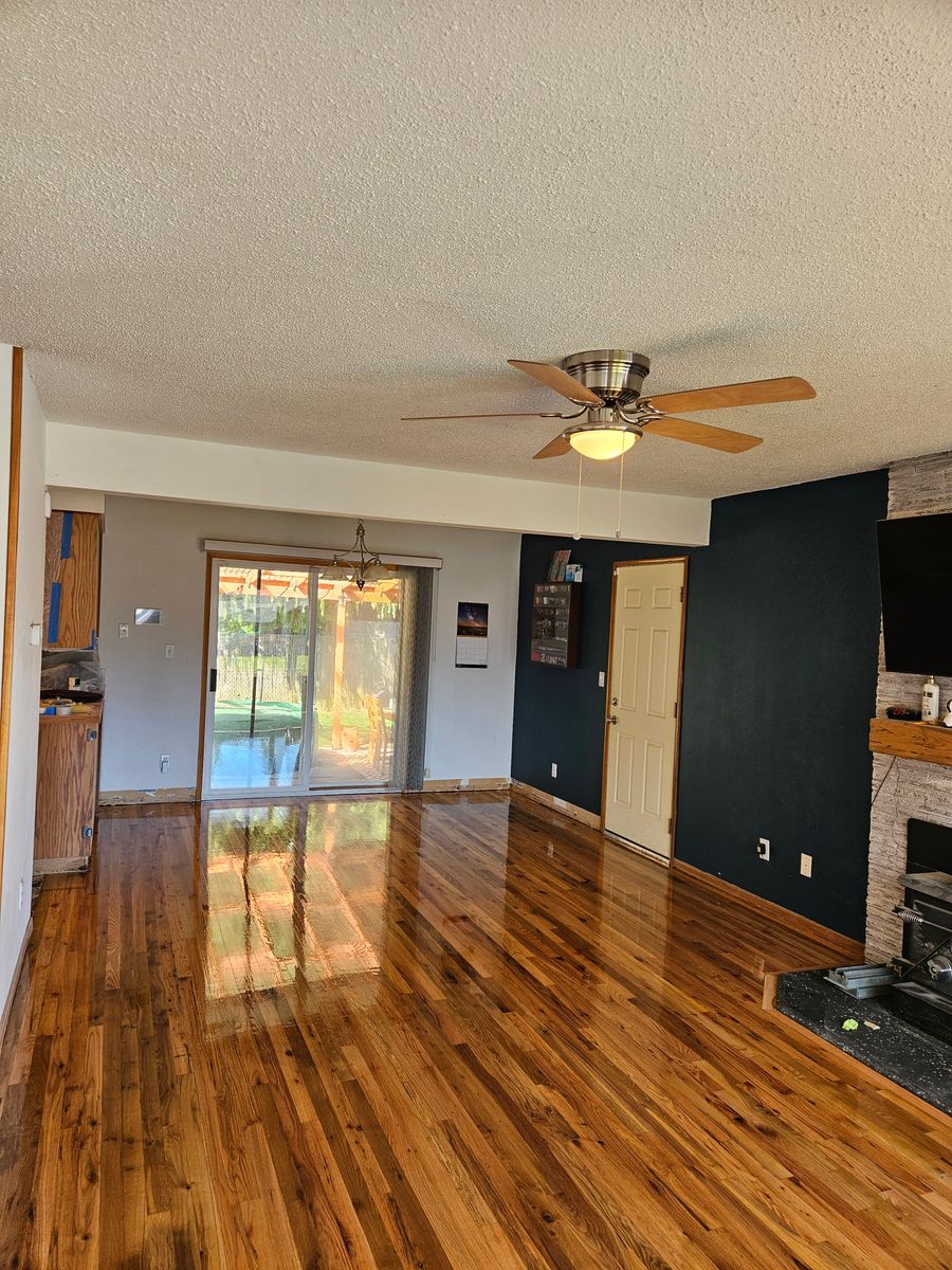 Floor Installation for Smithe Hardwood Flooring  in Sandy, OR