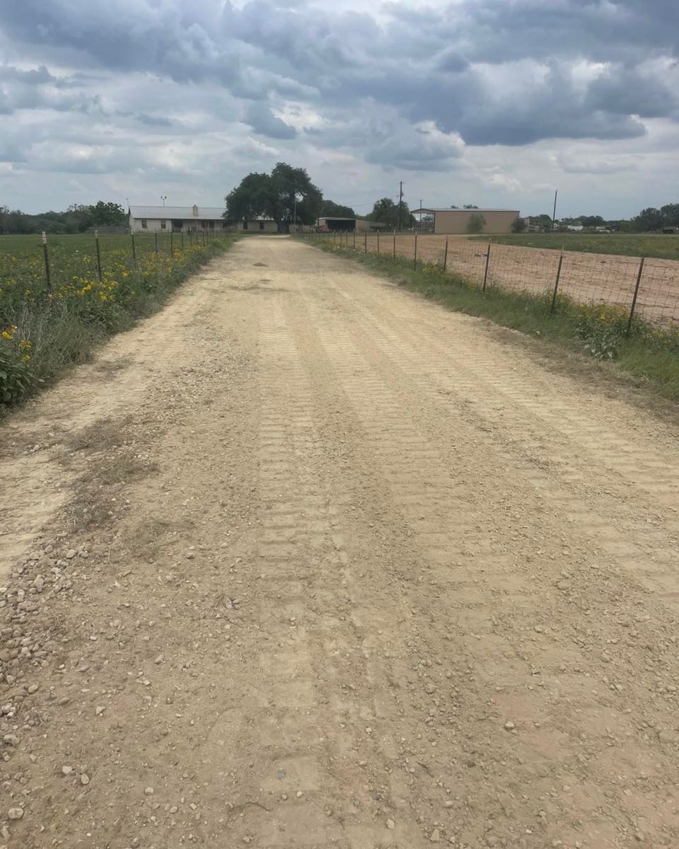 Driveway Reconstruction for TS Land Mangement in Bigfoot, TX