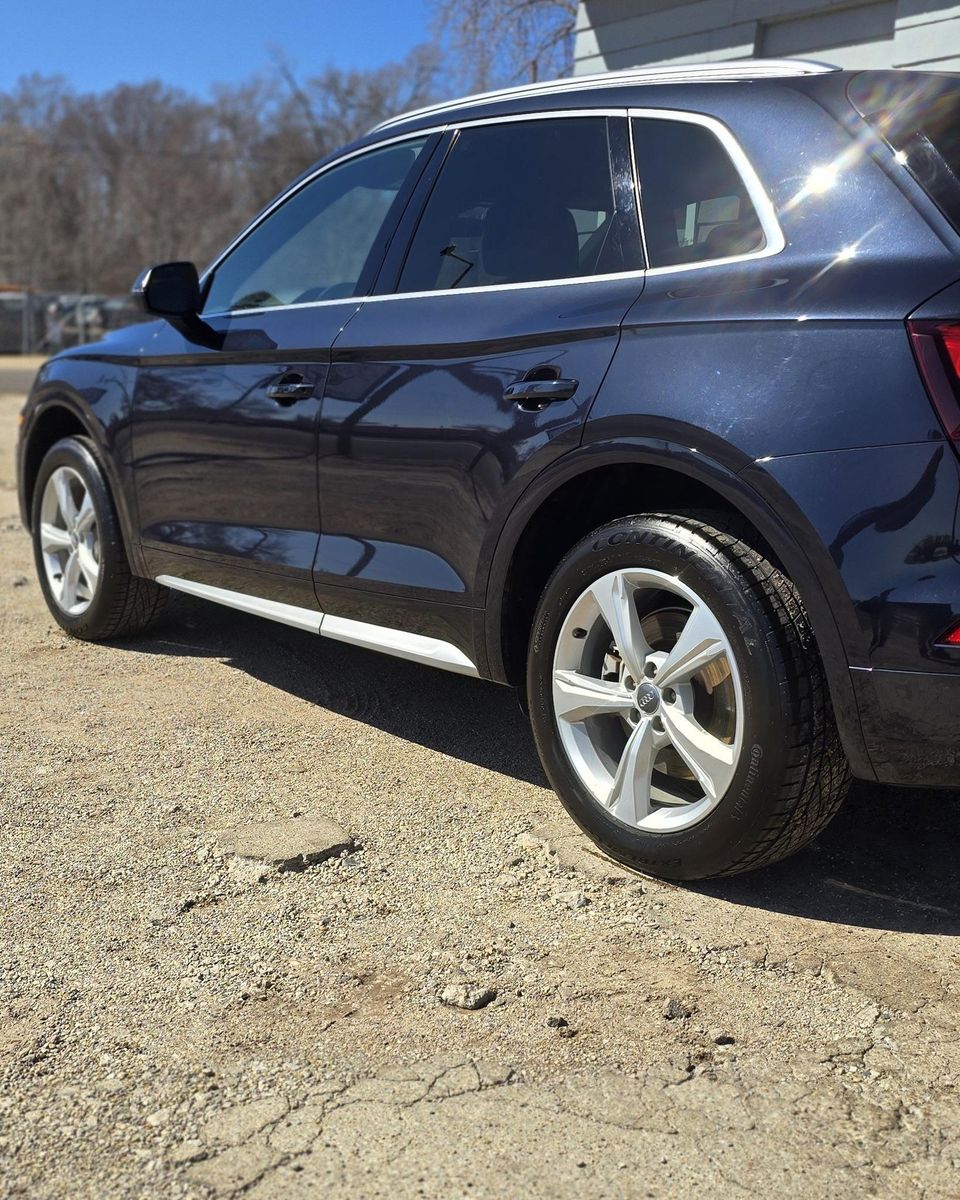 Full Detail Service for Luxury Auto Detail in Peoria, IL