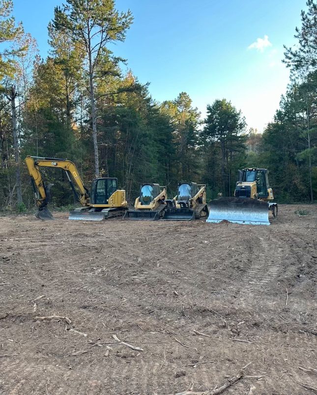 Land Clearing for Fav5 Hauling & Grading in Mount Airy, NC