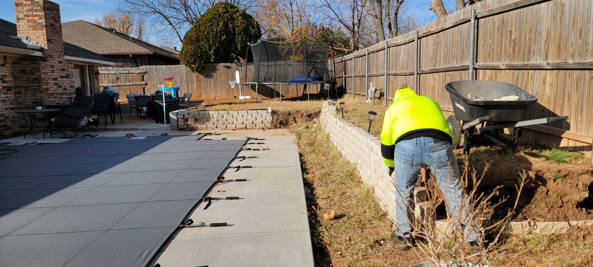 Retaining Wall Installation for DeLoera Total Lawncare in Oklahoma City, Oklahoma