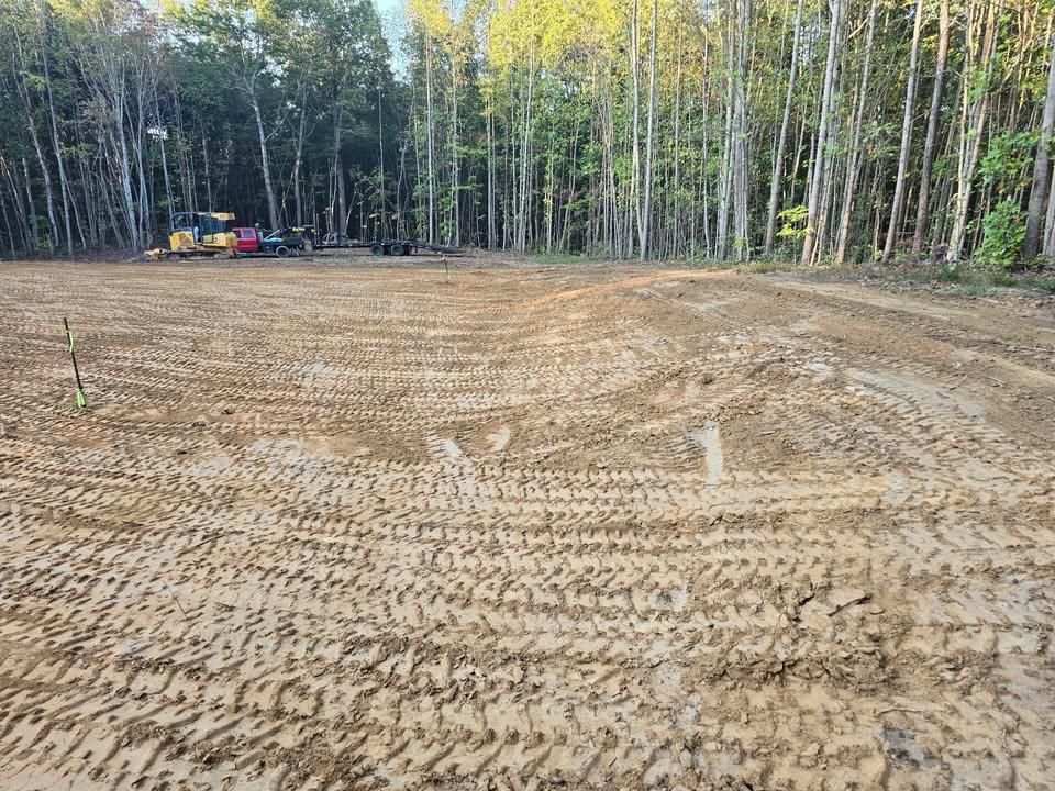 Land Clearing & Demolition for Heldapay Hauling & Grading in Charlotte, SC