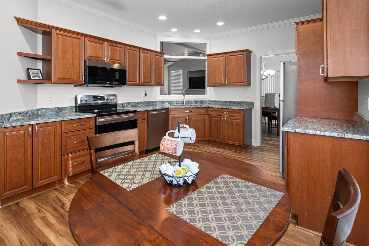 Kitchen Renovation for Big Picture Construction & Design in Eldridge, IA