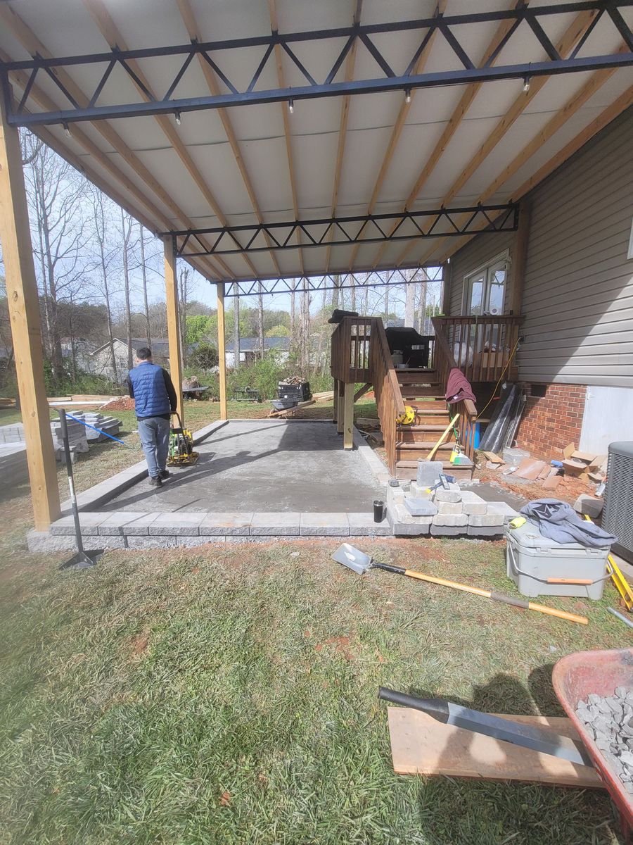 Patio Design & Construction for Platinum Outdoor Services LLC in Conover, NC