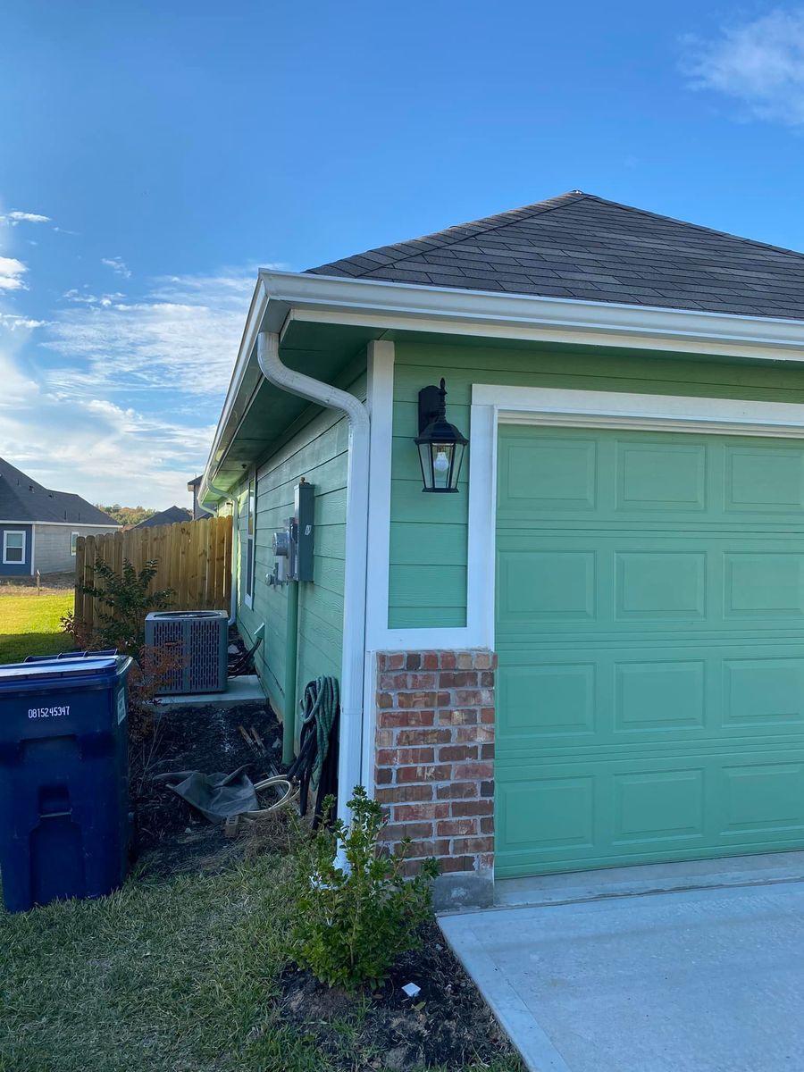 Gutter Maintenance for J & C Gutter Company in Anderson, TX