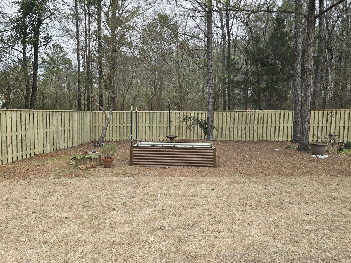 Fence Installation for Coosa Valley Fence and Deck in Sylacauga, AL