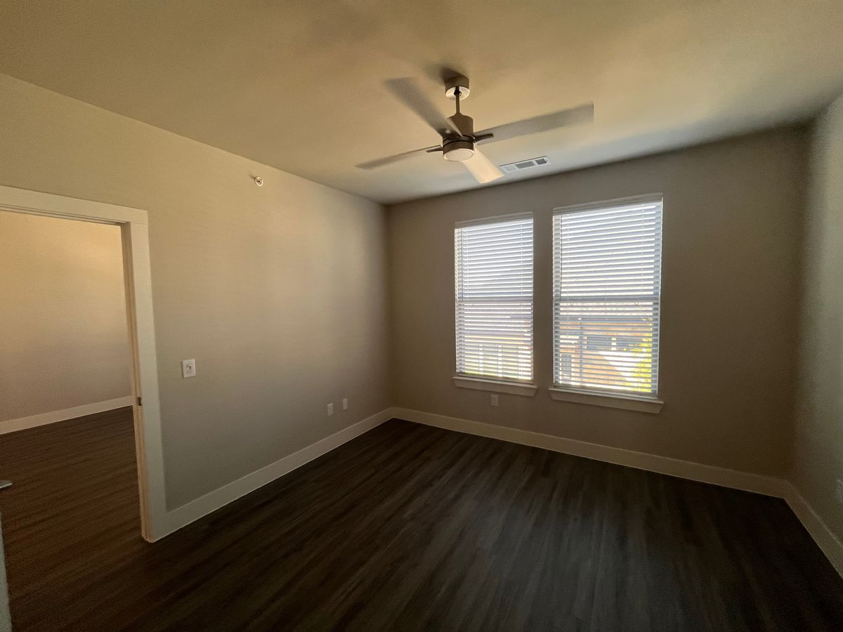 Flooring for John Webb Services    in New Braunfels, TX