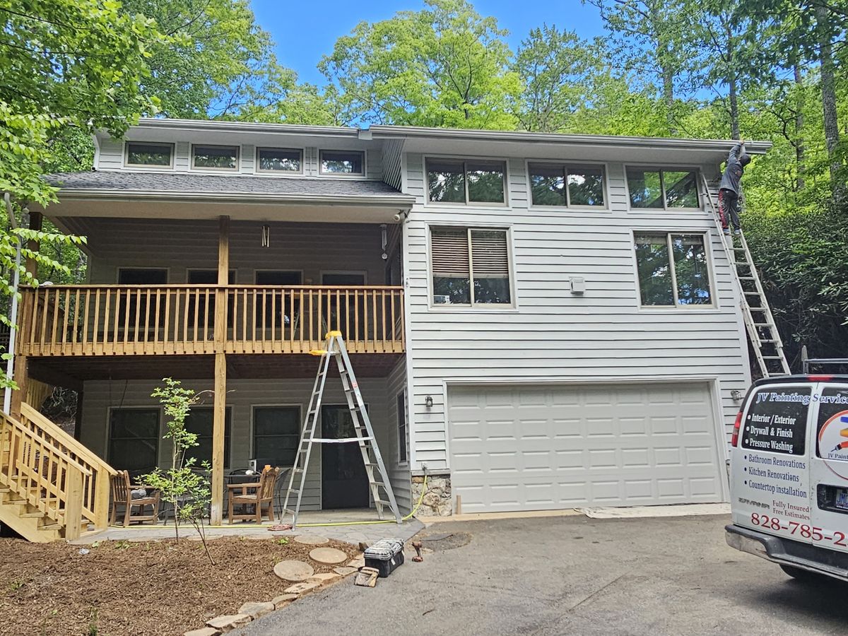 Deck Building for JV Hardscape & Construction Inc in Hendersonville, NC