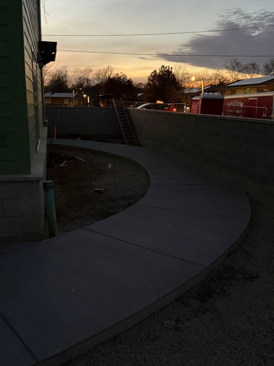 Porches, Patios, & Firepits for Whitfield Concrete Construction in Solsberry, IN