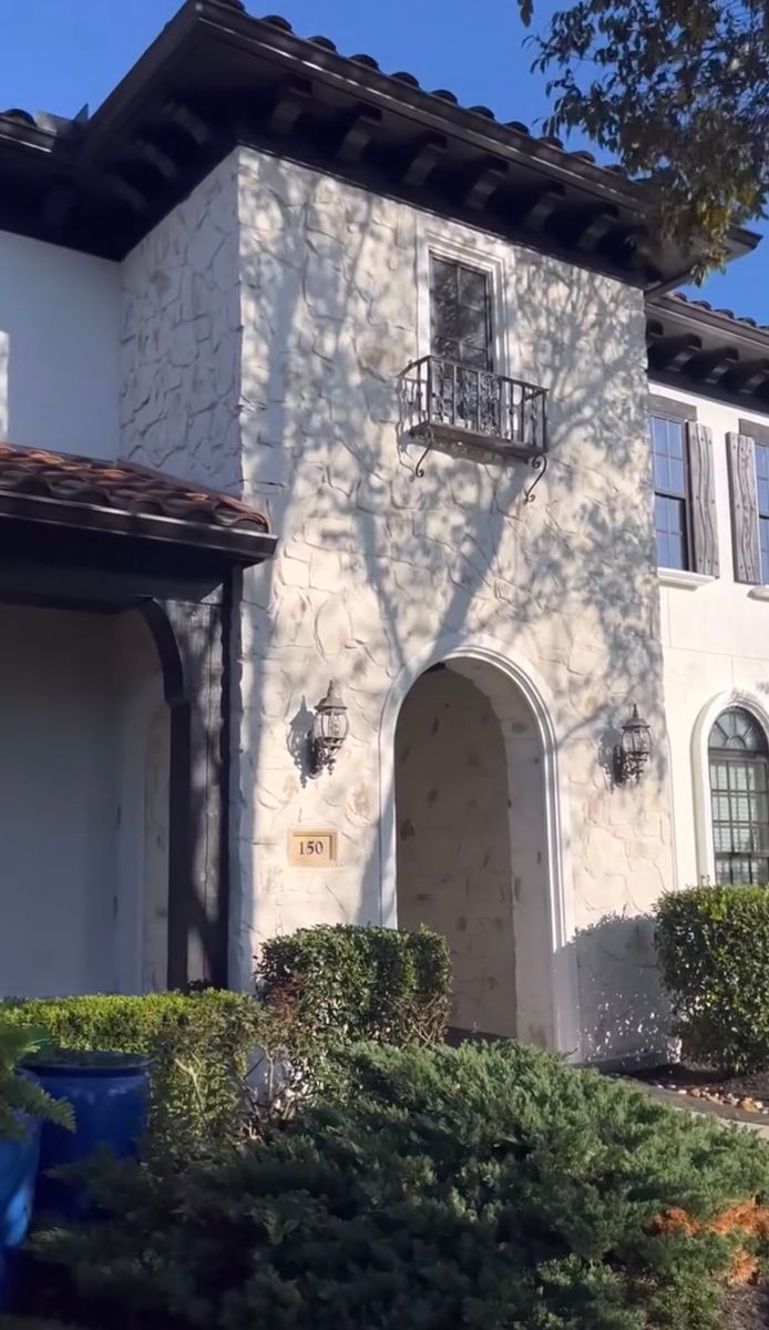 Stucco Painting & Elastomeric for 911 Painters in Houston, TX