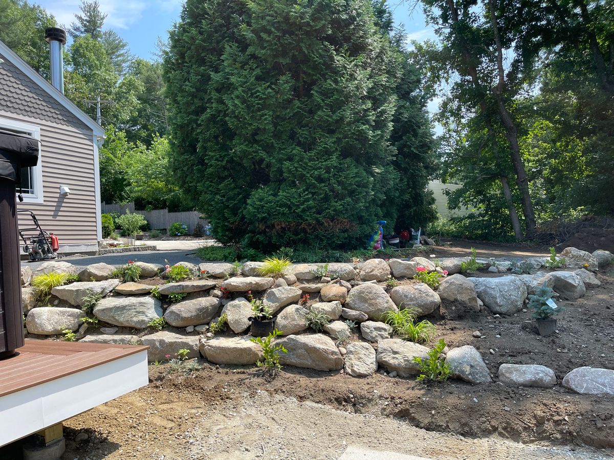 Retaining Wall Construction for Witt Excavating in Hudson, NH