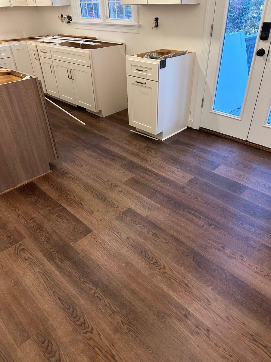 Laminate Flooring for Jason Tench Flooring LLC in Richmond, VA