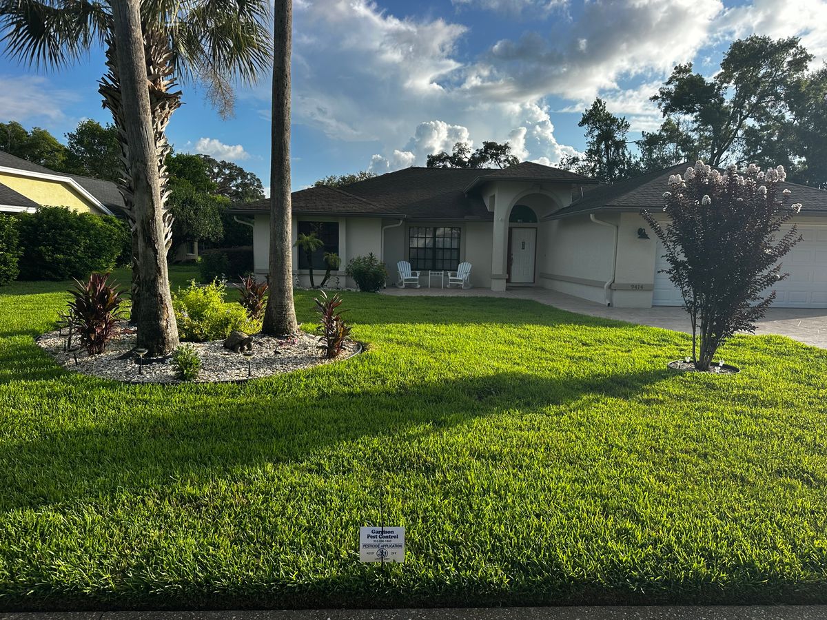 Lawn Spraying for Garrison Pest Control Inc in Hernando County, FL