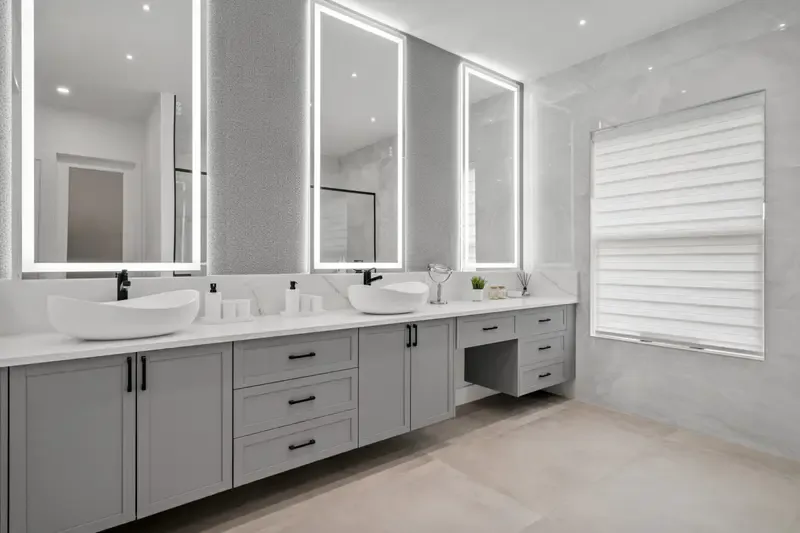 Bathroom Remodeling for Revitalize Real Estate in Tampa, FL