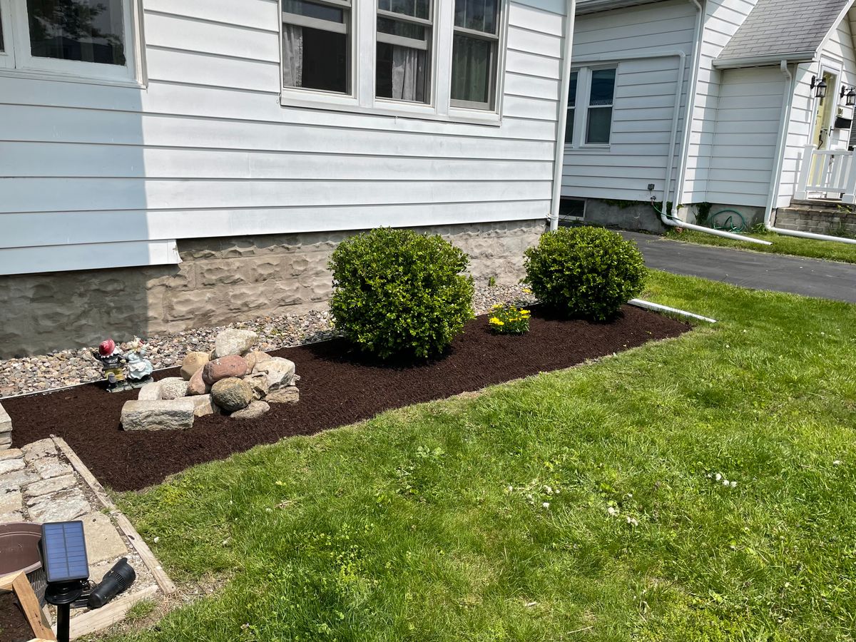 Mulch Installation for Bumblebee Lawn Care LLC in Albany, New York